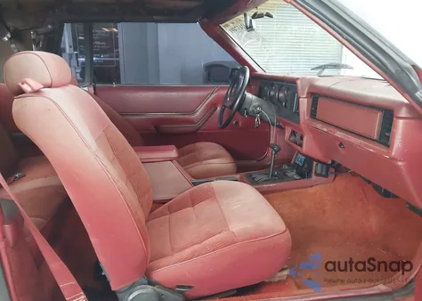 1986 Ford Mustang Lx/Gt z USA, uszkodzony, nr VIN 1FABP2738GF131495